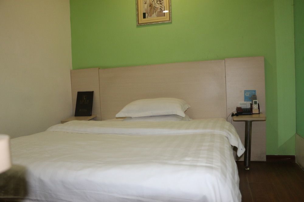 Yixin Business Hotel Guangzhou Bagian luar foto