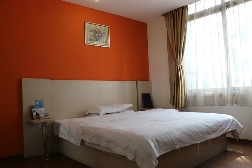 Yixin Business Hotel Guangzhou Bagian luar foto